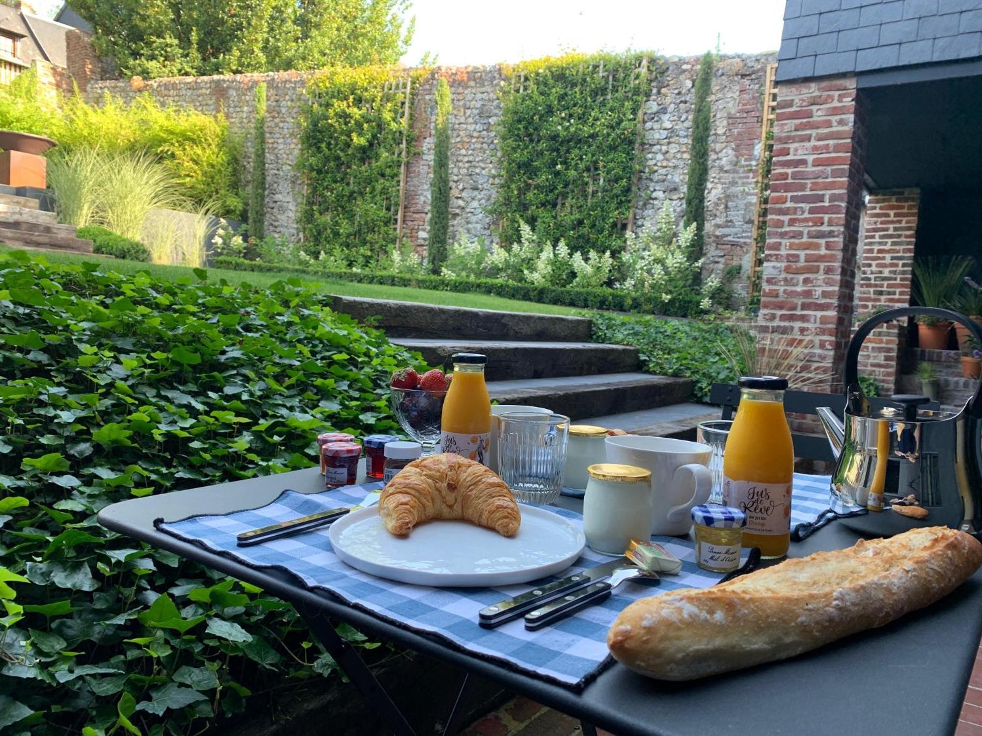 La Petite Adresse Du 10Honfleur Apartman Kültér fotó